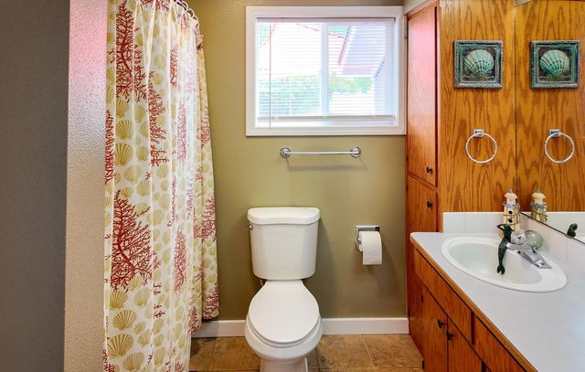 704 E 31st Ave, Spokane, WA 99203