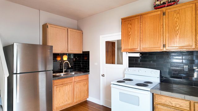 704 E 31st Ave, Spokane, WA 99203