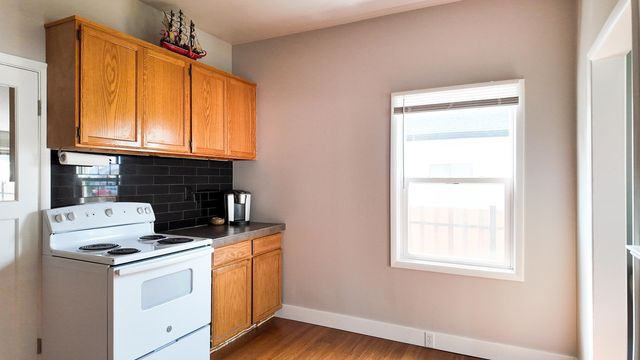 704 E 31st Ave, Spokane, WA 99203