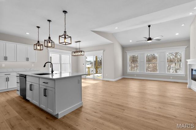 7903 Walker Meadows Drive, Collinsville, IL 62232