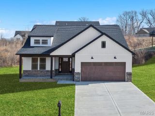 7903 Walker Meadows Drive, Collinsville, IL 62232