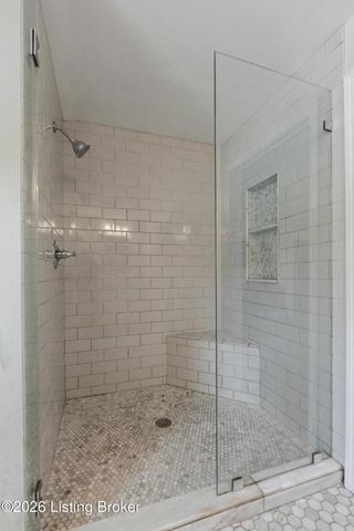 3936 Druid Hills Rd, Druid Hills, KY 40207