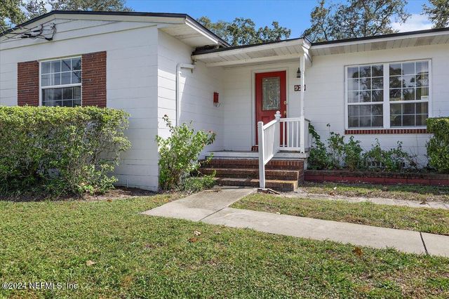 929 BORDEAU Avenue W, Jacksonville, FL 32211