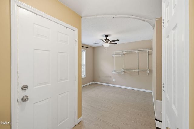 547 Lockwood Drive, Clayton, NC 27527
