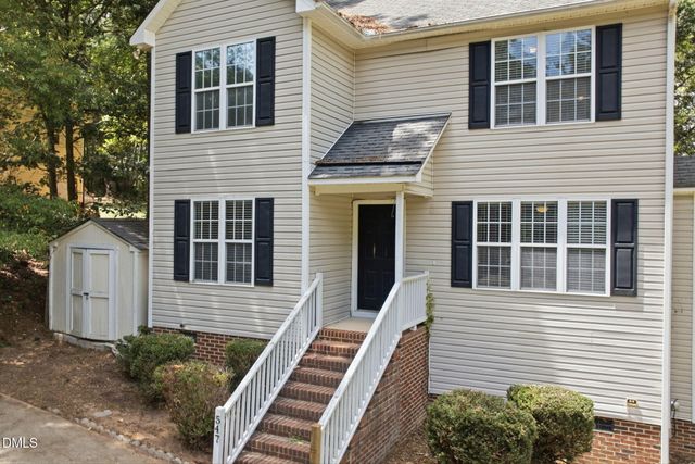 547 Lockwood Drive, Clayton, NC 27527