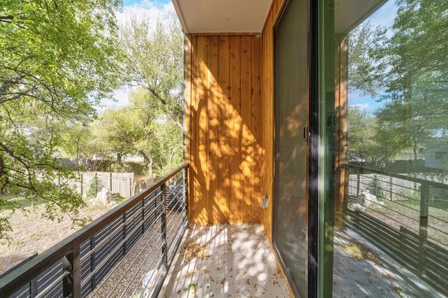 2909 E 13th ST 2, Austin, TX 78702