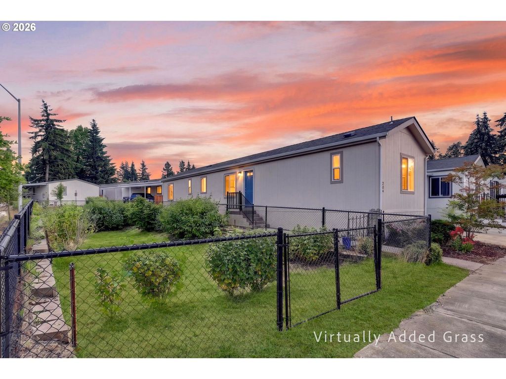 13531 CLAIRMONT Way, Oregon City, OR 97045