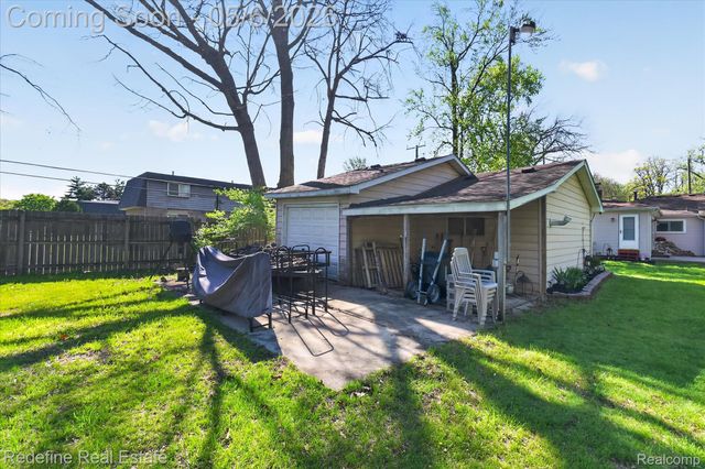 38000 Hixford Place, Westland, MI 48185