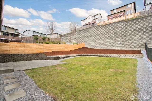 20208 90th Place S, Kent, WA 98031