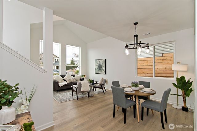 20208 90th Place S, Kent, WA 98031