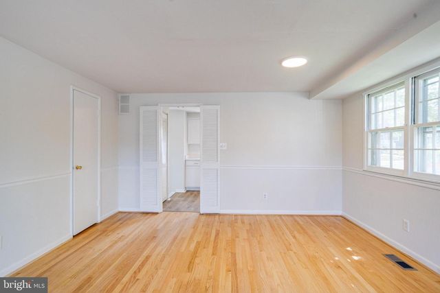 5611 CHELWYND RD, Halethorpe, MD 21227