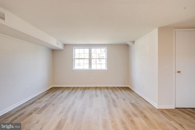 5611 CHELWYND RD, Halethorpe, MD 21227