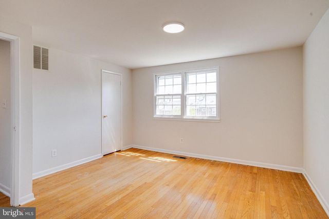 5611 CHELWYND RD, Halethorpe, MD 21227