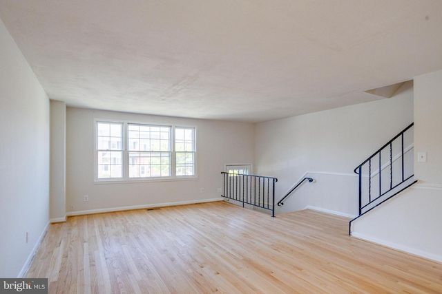 5611 CHELWYND RD, Halethorpe, MD 21227
