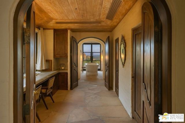 252 Ridge Road, Palm Springs, CA 92264