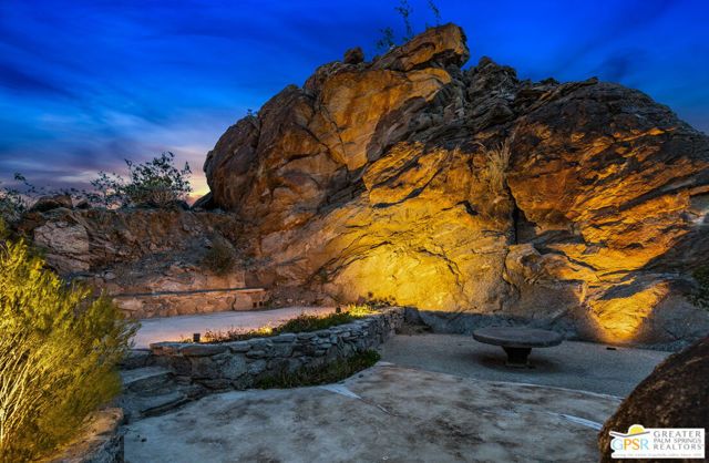 252 Ridge Road, Palm Springs, CA 92264