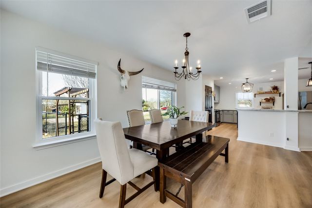 137 W Oak DR, Cedar Creek, TX 78612