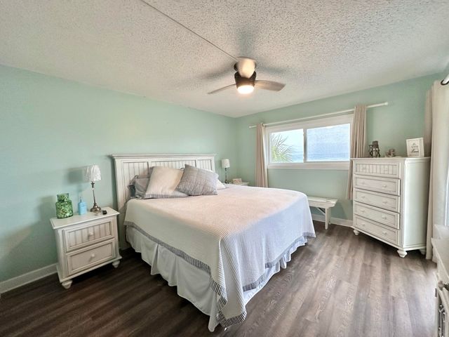 5801 Thomas Drive UNIT 305, Panama City Beach, FL 32408