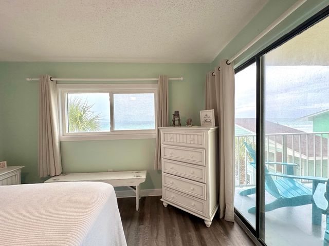5801 Thomas Drive UNIT 305, Panama City Beach, FL 32408