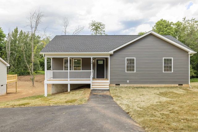 10 MCARTHUR ST, Staunton, VA 24401