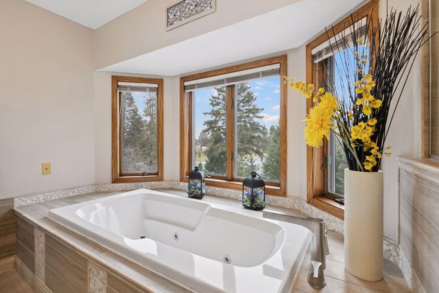 11380 Louisiana Circle, Bloomington, MN 55438