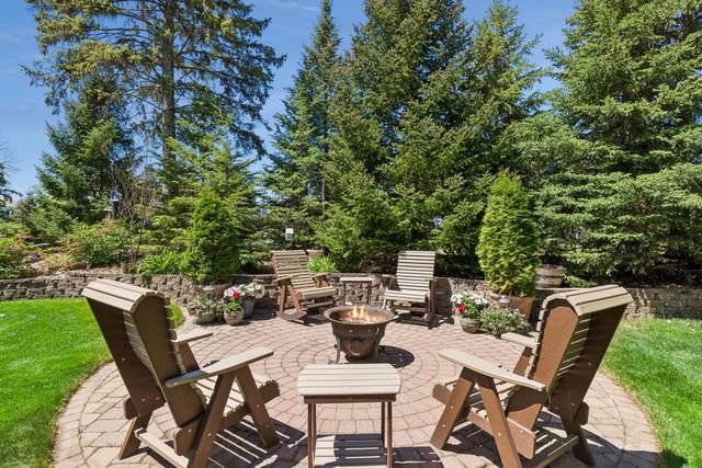 11380 Louisiana Circle, Bloomington, MN 55438