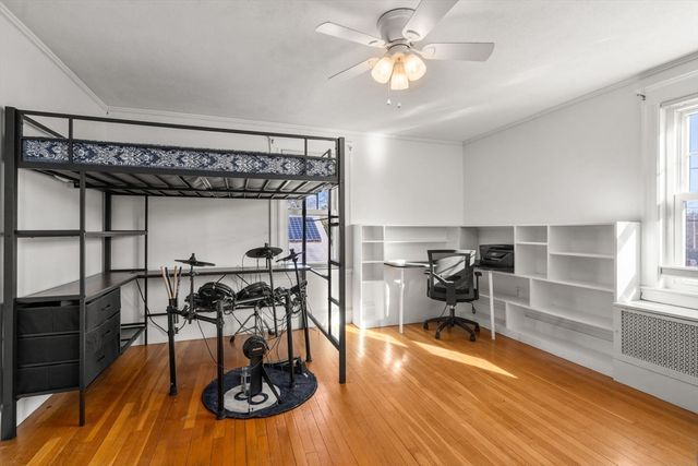 193 Garden St, Needham, MA 02492