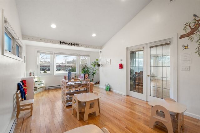 193 Garden St, Needham, MA 02492