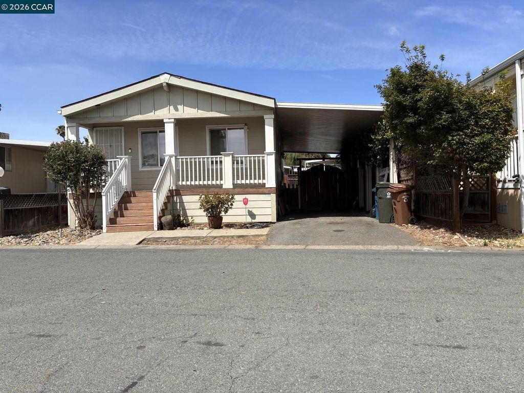 271 Carob Way 100, Pacheco, CA 94553