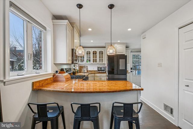 4403 BAYNE ST, Rockville, MD 20853