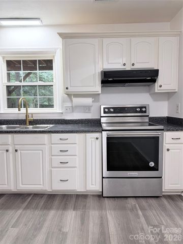 8710 Houston Ridge Road, Charlotte, NC 28277