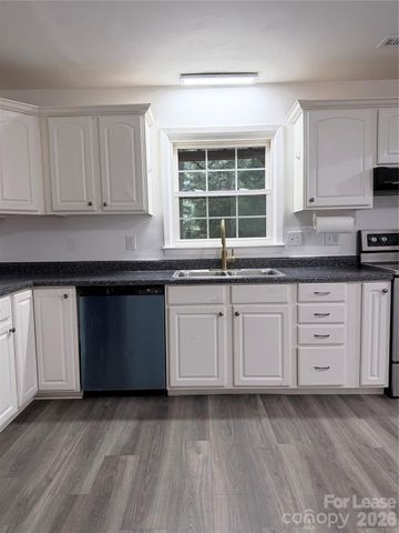 8710 Houston Ridge Road, Charlotte, NC 28277