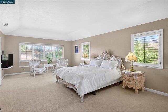 5303 Blackhawk Dr, Danville, CA 94506