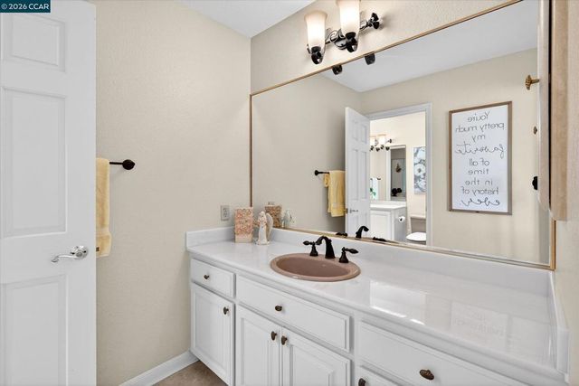 5303 Blackhawk Dr, Danville, CA 94506