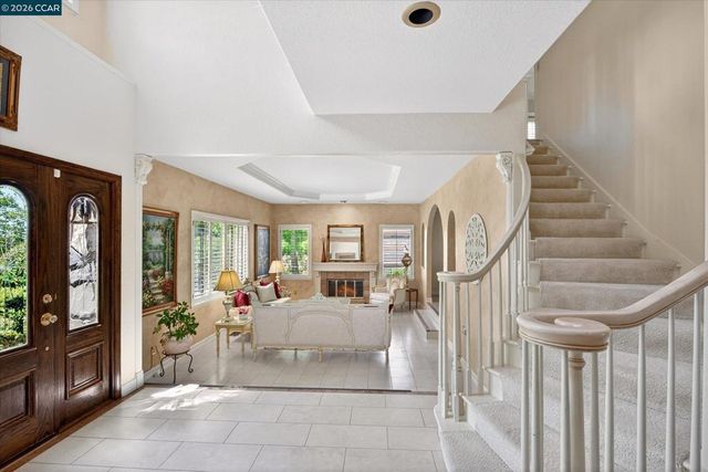 5303 Blackhawk Dr, Danville, CA 94506