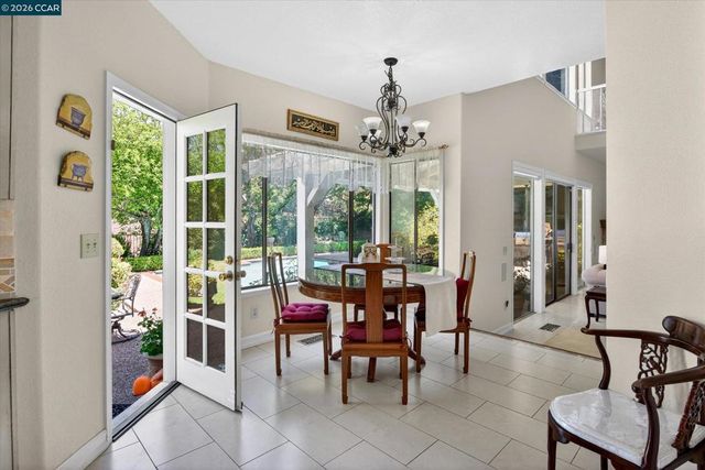 5303 Blackhawk Dr, Danville, CA 94506