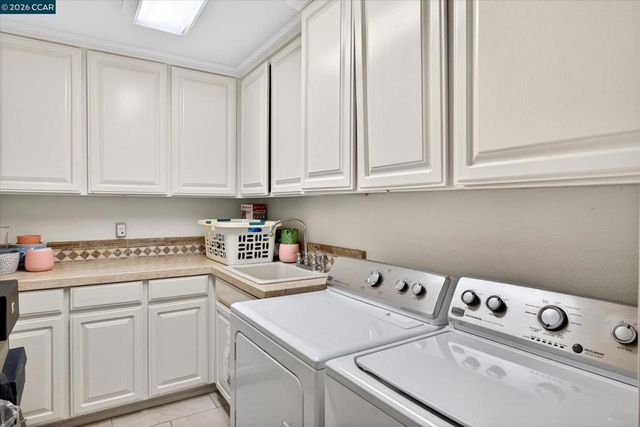 5303 Blackhawk Dr, Danville, CA 94506