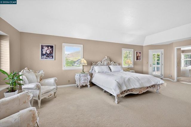 5303 Blackhawk Dr, Danville, CA 94506