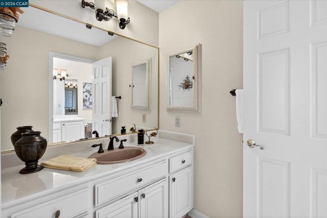 5303 Blackhawk Dr, Danville, CA 94506