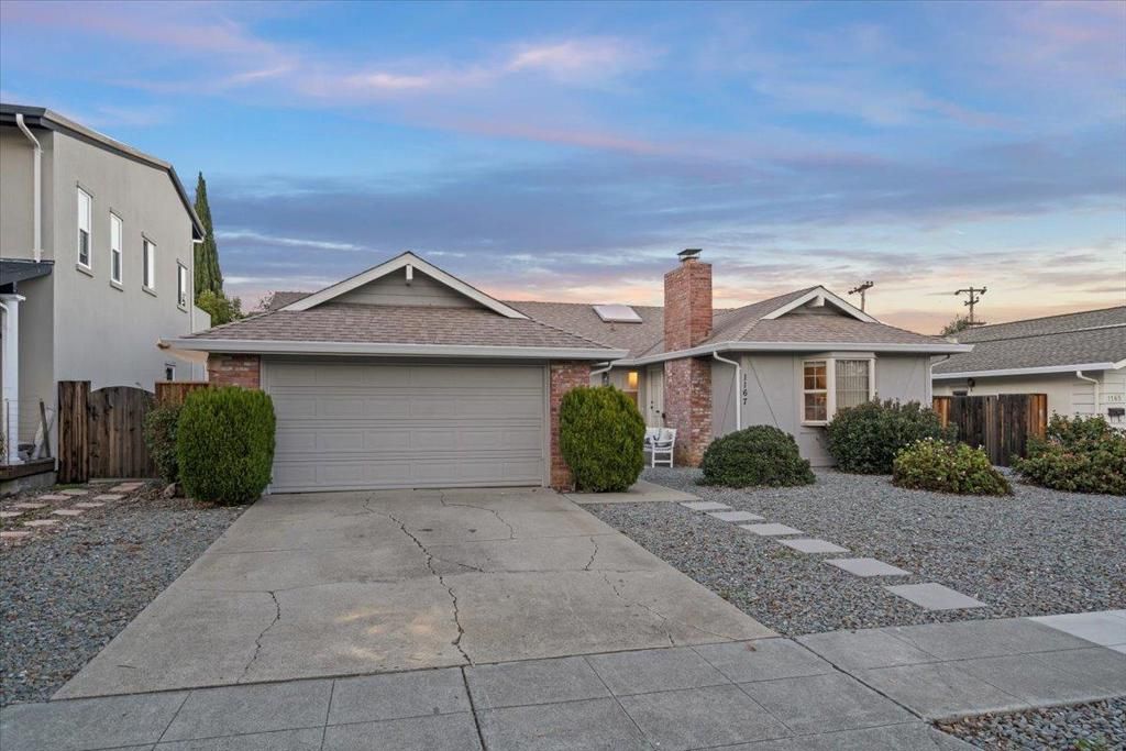 Image 2 of property listing at 1167 Fairford Way, San Jose, CA 95129