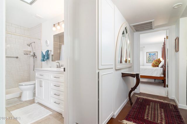 7714 E RANCHO VISTA Drive, Scottsdale, AZ 85251