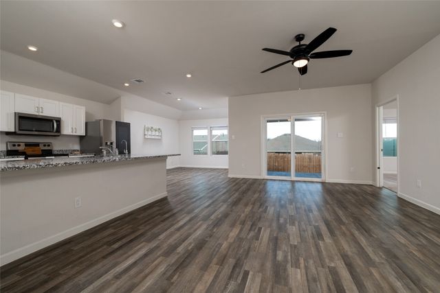 953 Ben Drive, Springtown, TX 76082