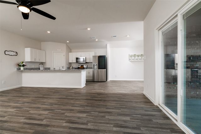 953 Ben Drive, Springtown, TX 76082