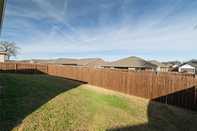 953 Ben Drive, Springtown, TX 76082