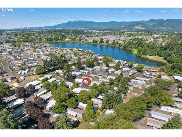1475 GREEN ACRES Rd 69, Eugene, OR 97408