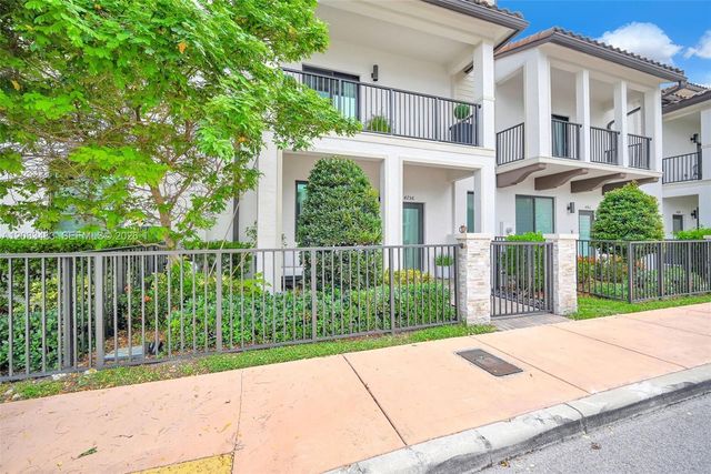 4256 NW 83rd Ave, Doral, FL 33166
