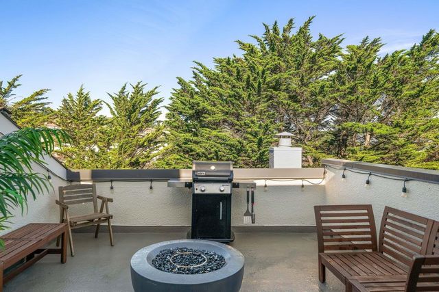 1 Appian Way 713-8, South San Francisco, CA 94080