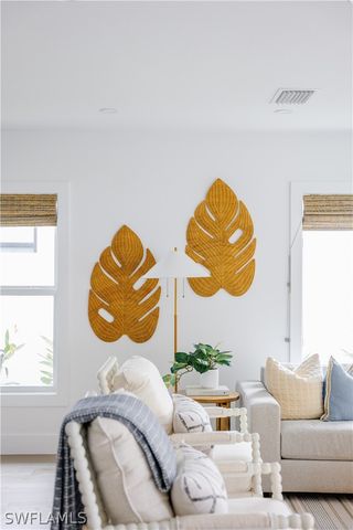 542 104th AVE N, Naples, FL 34108