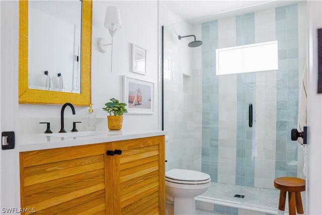 542 104th AVE N, Naples, FL 34108