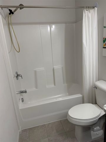 9069 Heritage Drive, Romulus, MI 48174